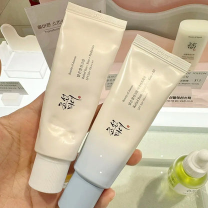Crema facial hidratante suave con probióticos de arroz coreano Beauty of Joseon, protector solar, 50 ml.